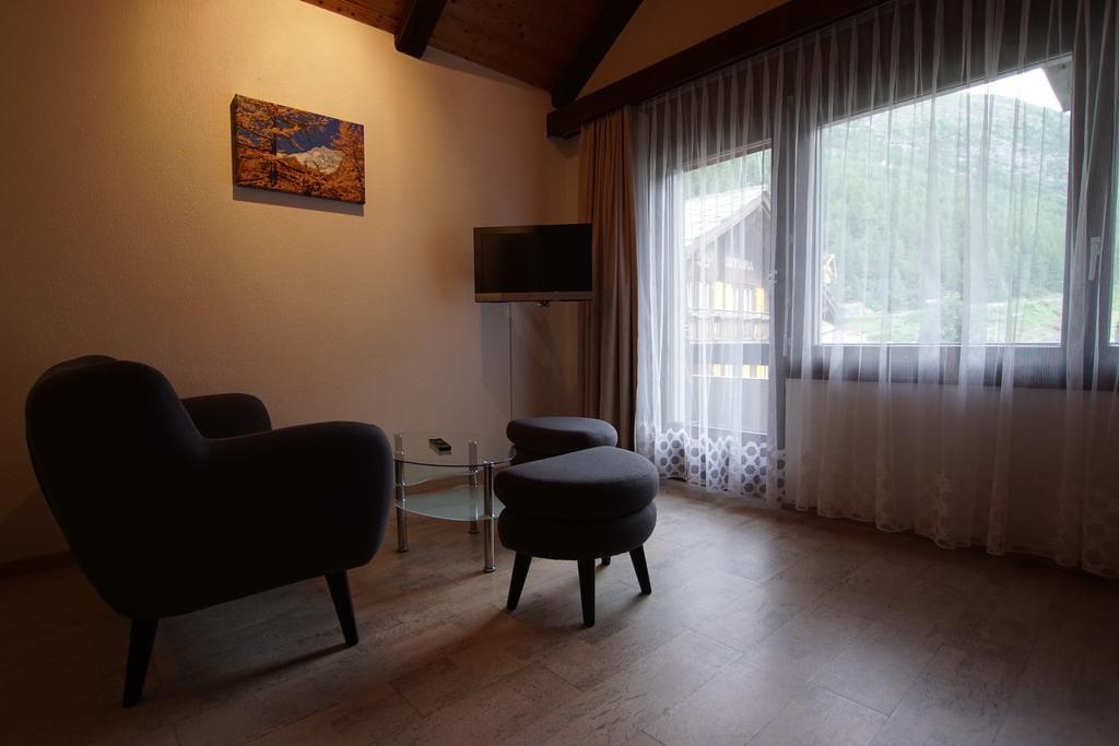 Haus Amor Saas-Fee Exterior foto